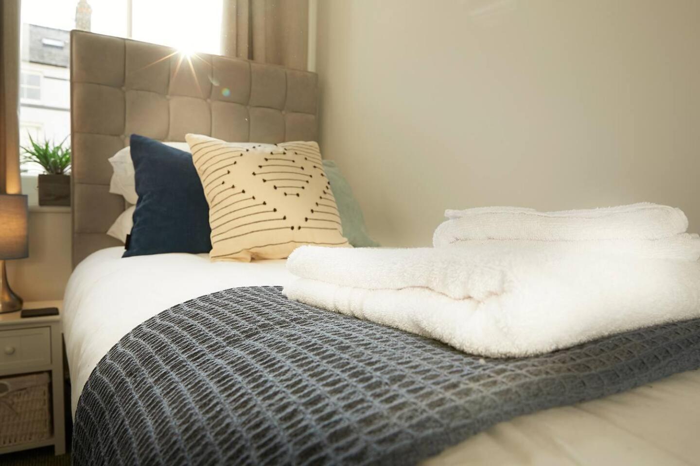 Sea View Serenity Breath Taking Sea View Sleeps 4 Scarborough Exterior photo